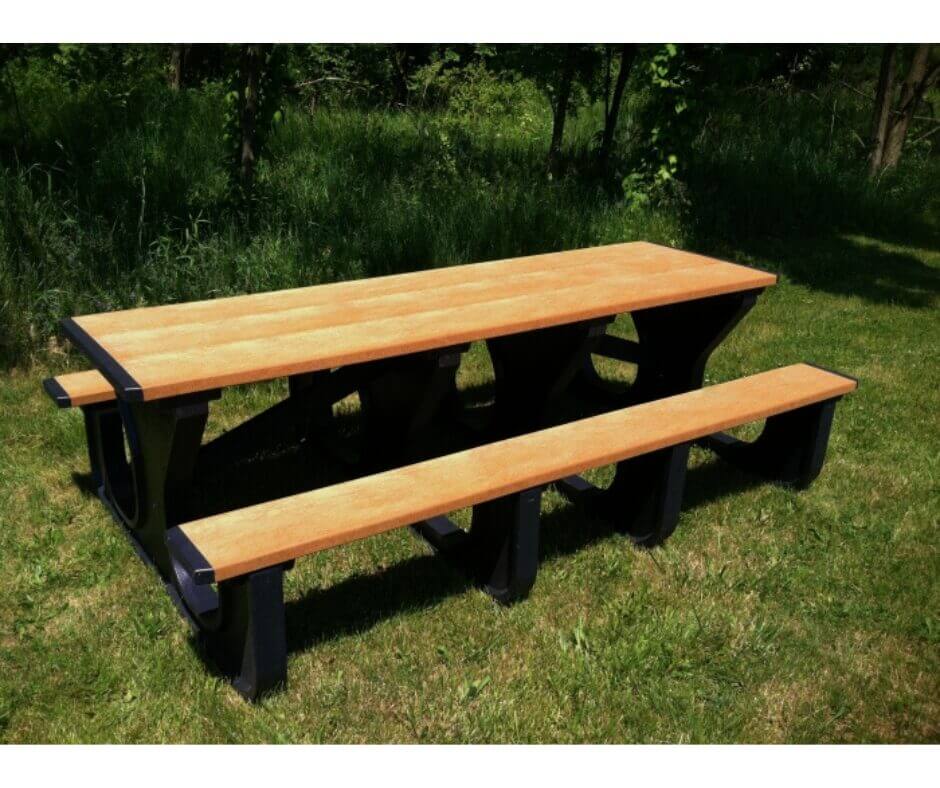 8’ Walk Thru Table